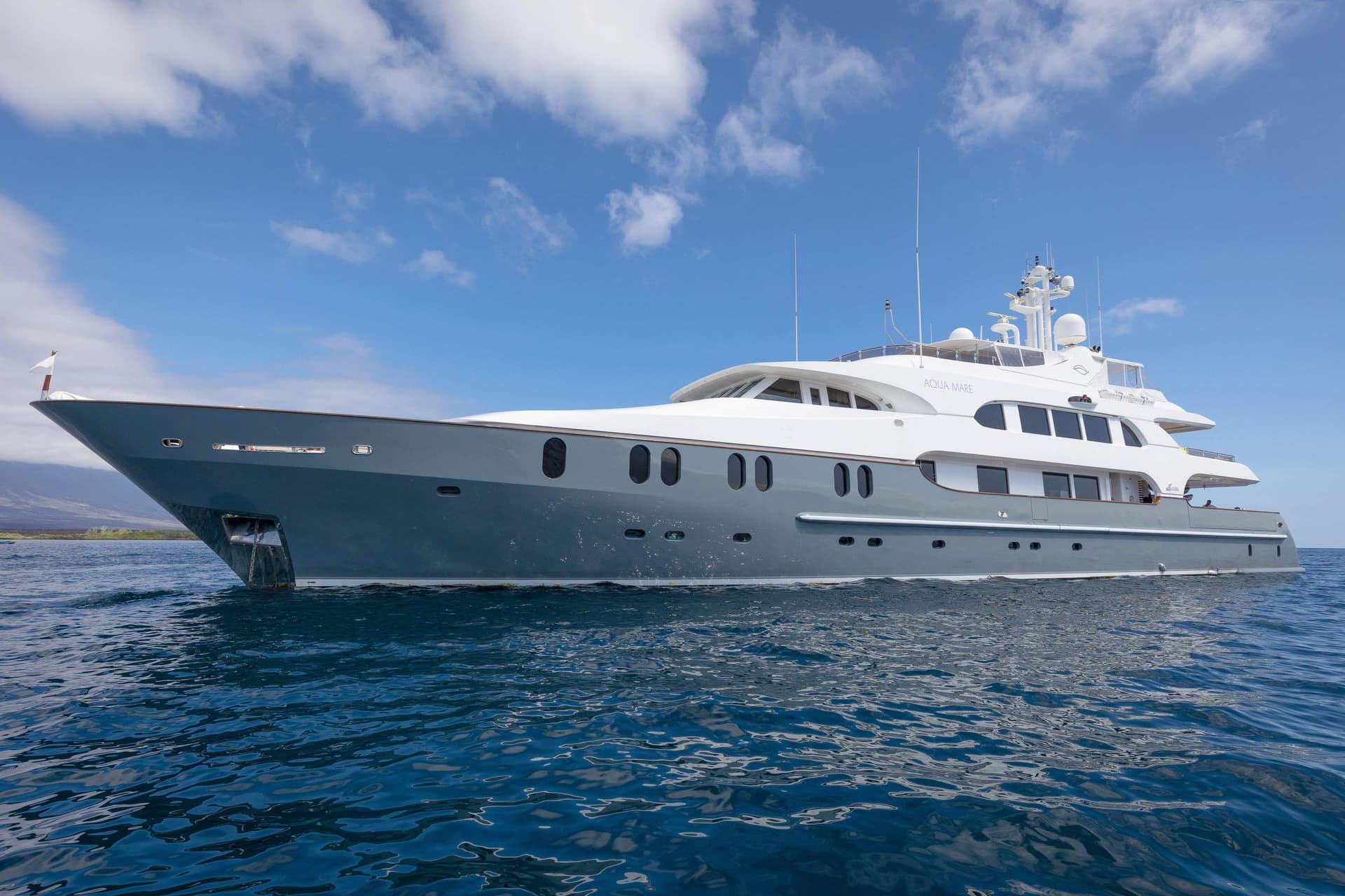 Aqua Expeditions