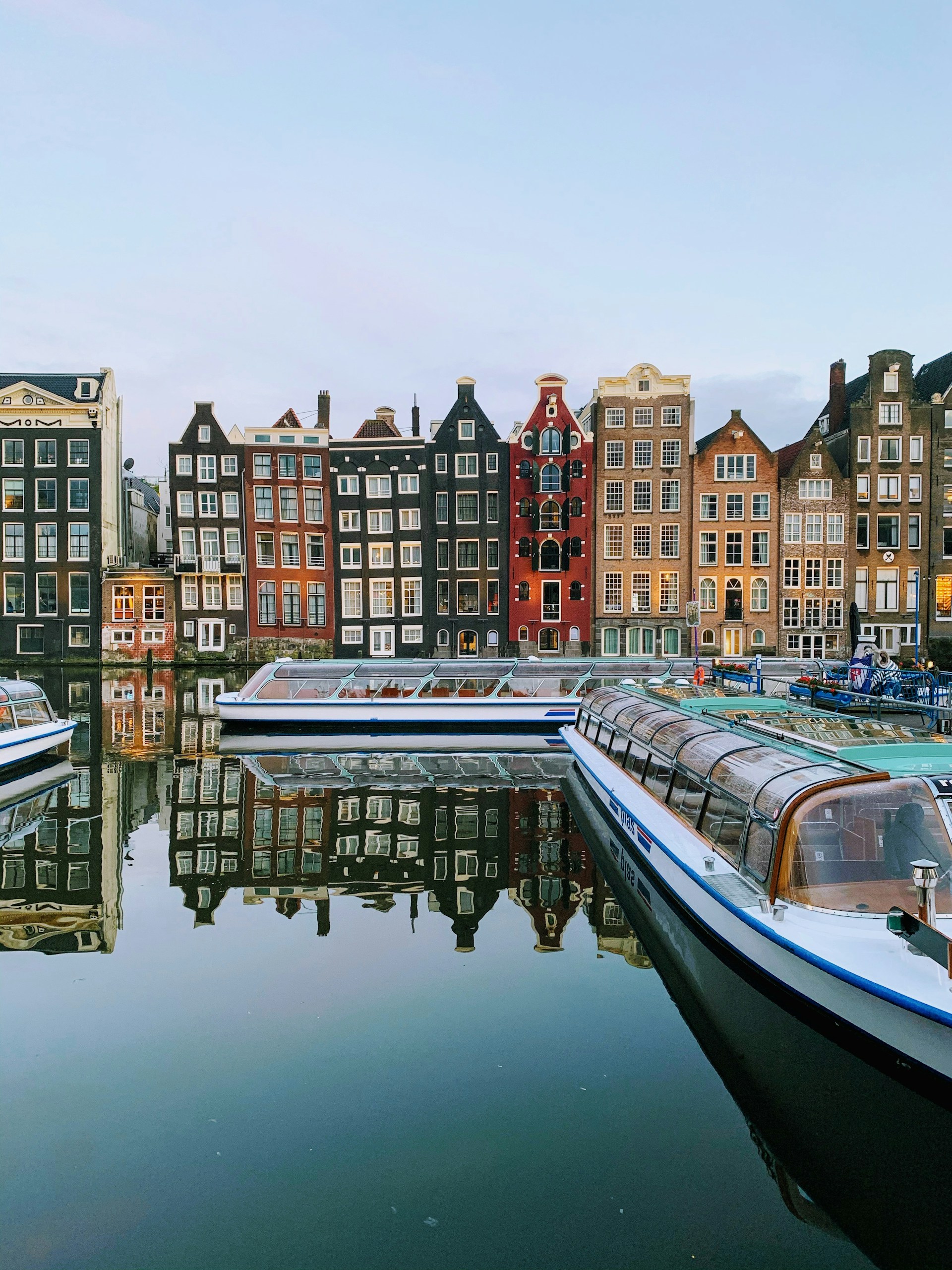 Amsterdam nach Zürich